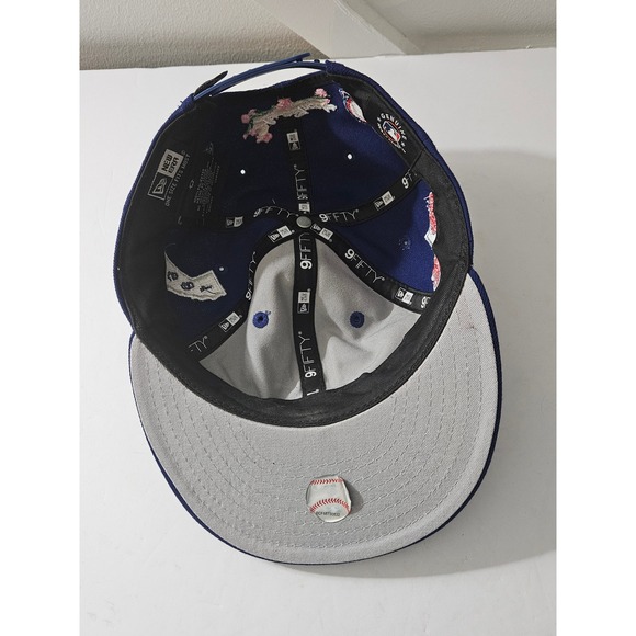 New Era Los Angeles Dodgers MLB 9FIFTY Cherry Blossom Snapback Hat - Picture 10 of 10